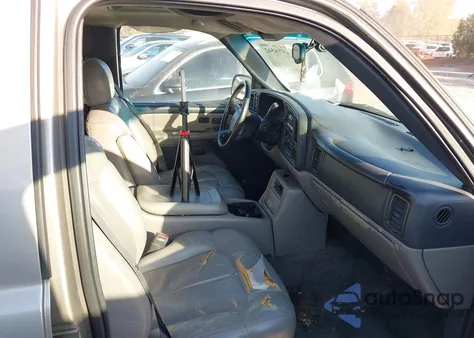 2001 Chevrolet Suburban 1500 Lt from USA, damaged, VIN 1GNFK16T01J200438